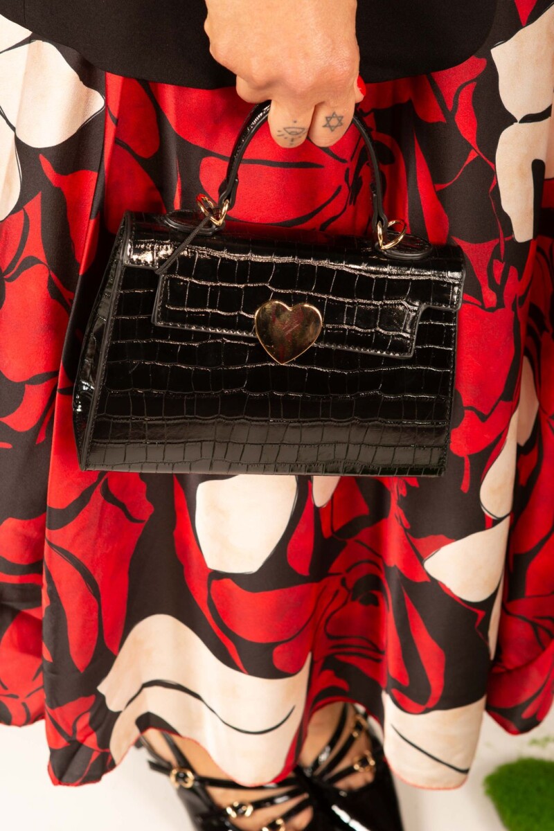 Cartera corazón charol Negro
