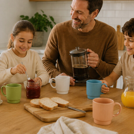 Taza de cerámica facetada con asa circular Verde