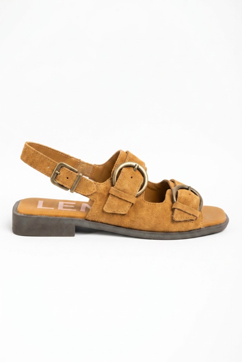 Sandalias Con Hebillas Gamuza - Camel 