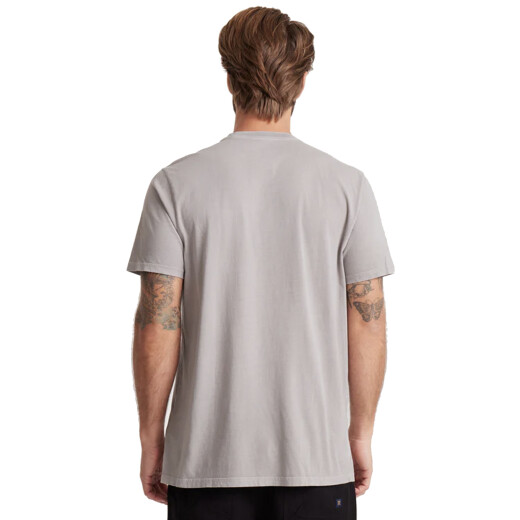 Remera Roark Made To Fade - Gris Remera Roark Made To Fade - Gris