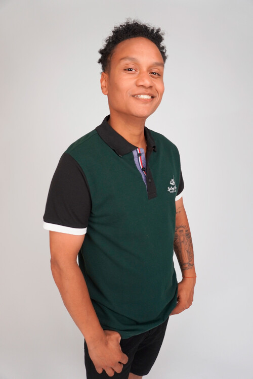 Remera Manga Corta con Cuello Estilo Piqué Verde