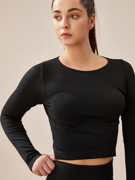 TOP REGINA NEGRO