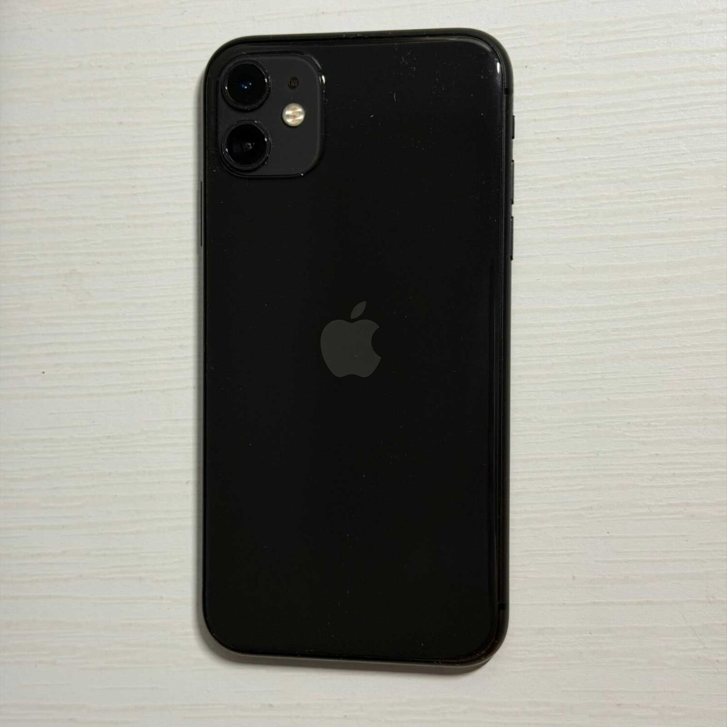iPhone 11 128GB - Black — denuevo