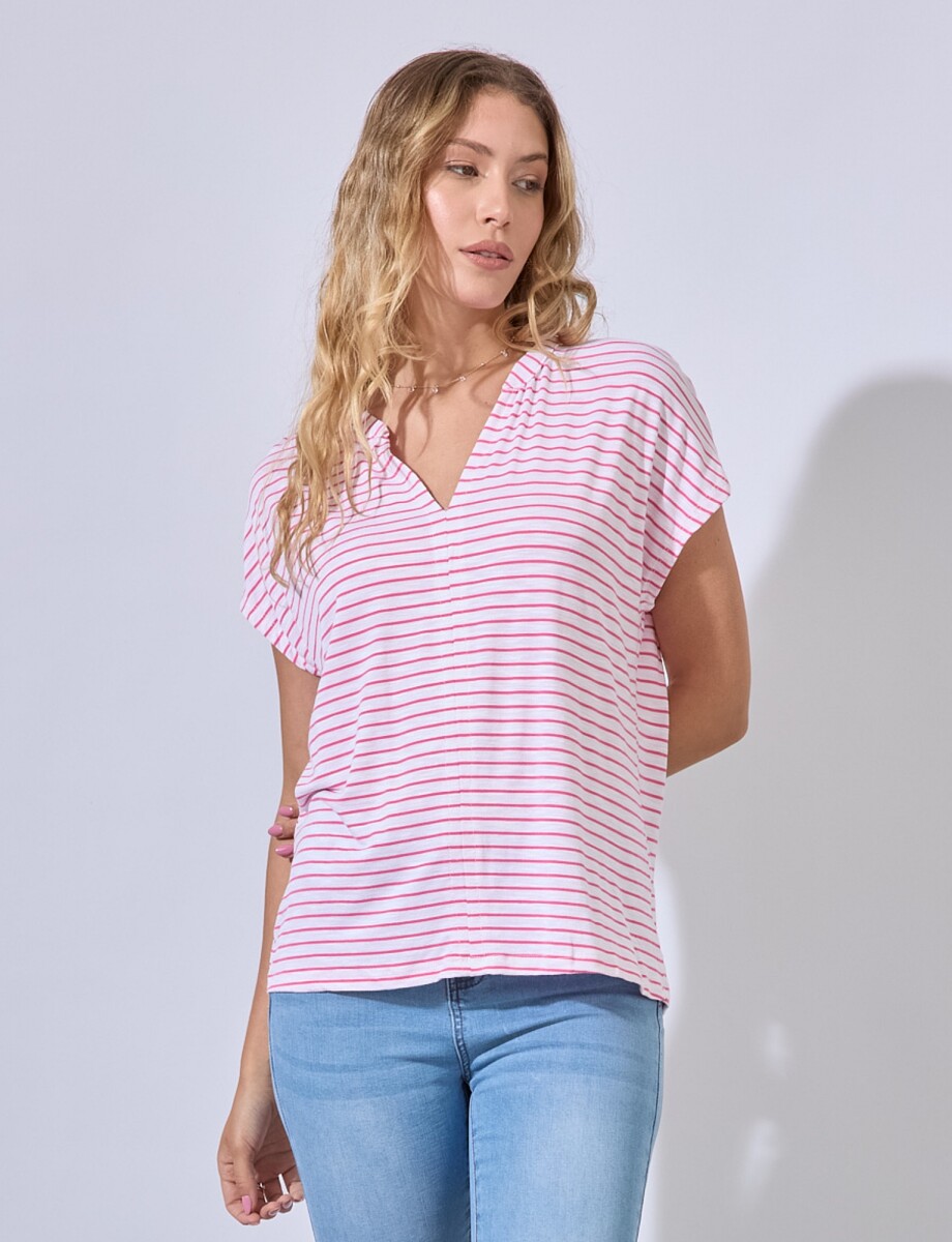 Remera Lineas - Fucsia 