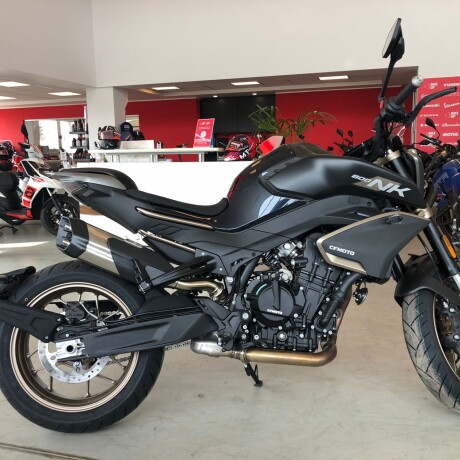 Cfmoto 800NK Sport