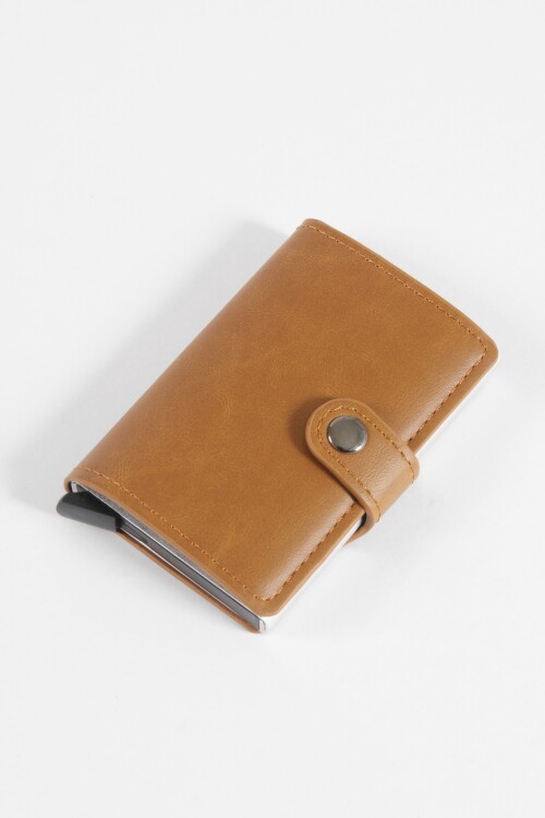 Tarjetero RFID de cuero vegano marrón