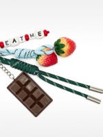 Llavero Charm De Fresas Y Chocolate multicolor