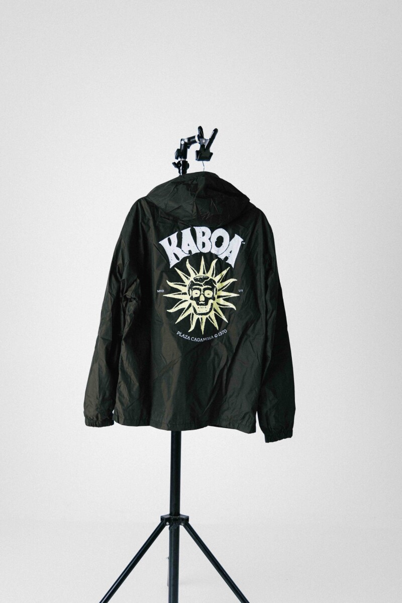 CAMPERA NYLON SOL/CALAVERA VERDE 