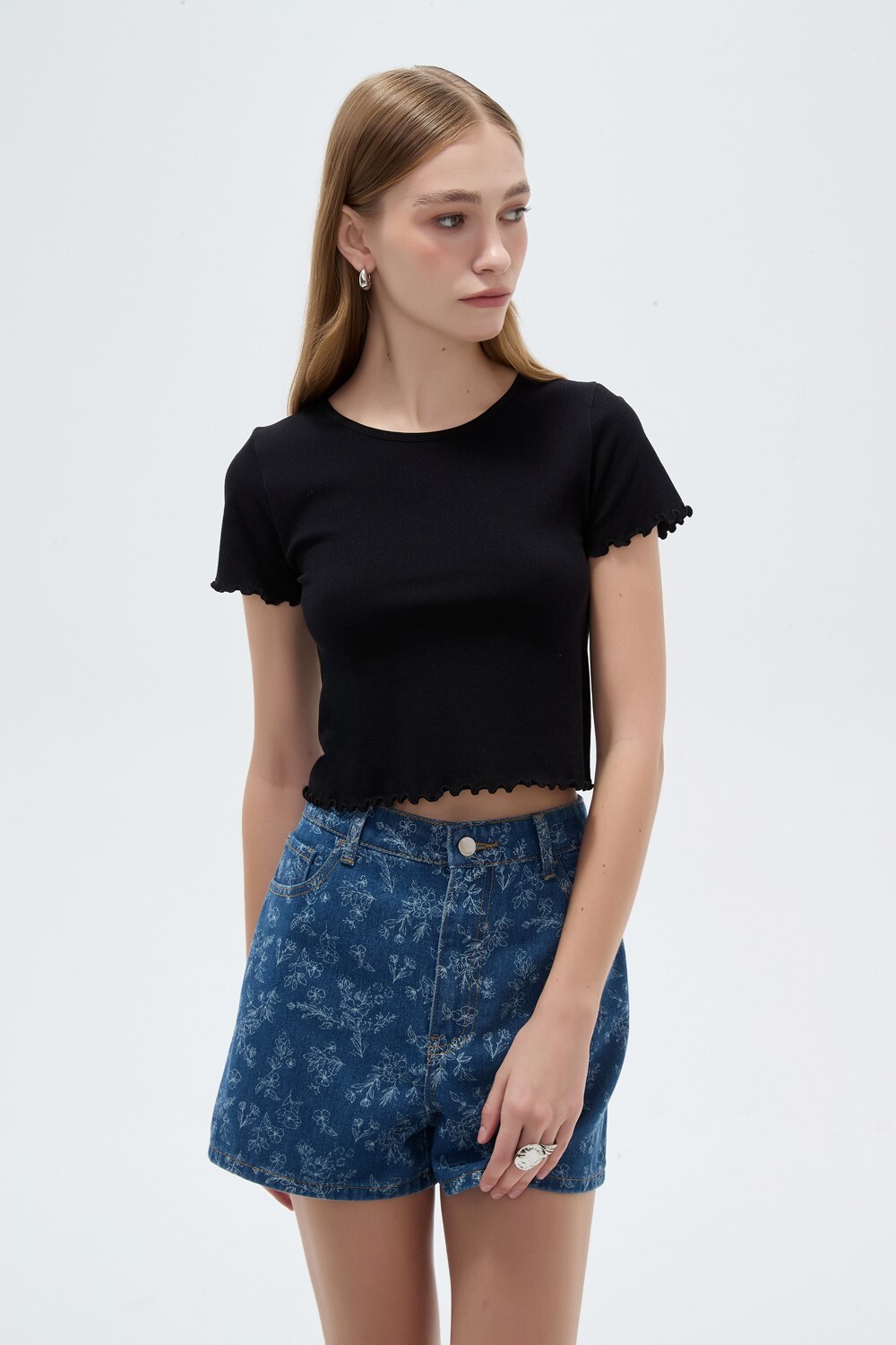 Remera Joutte Negro