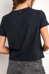 Remera Negro