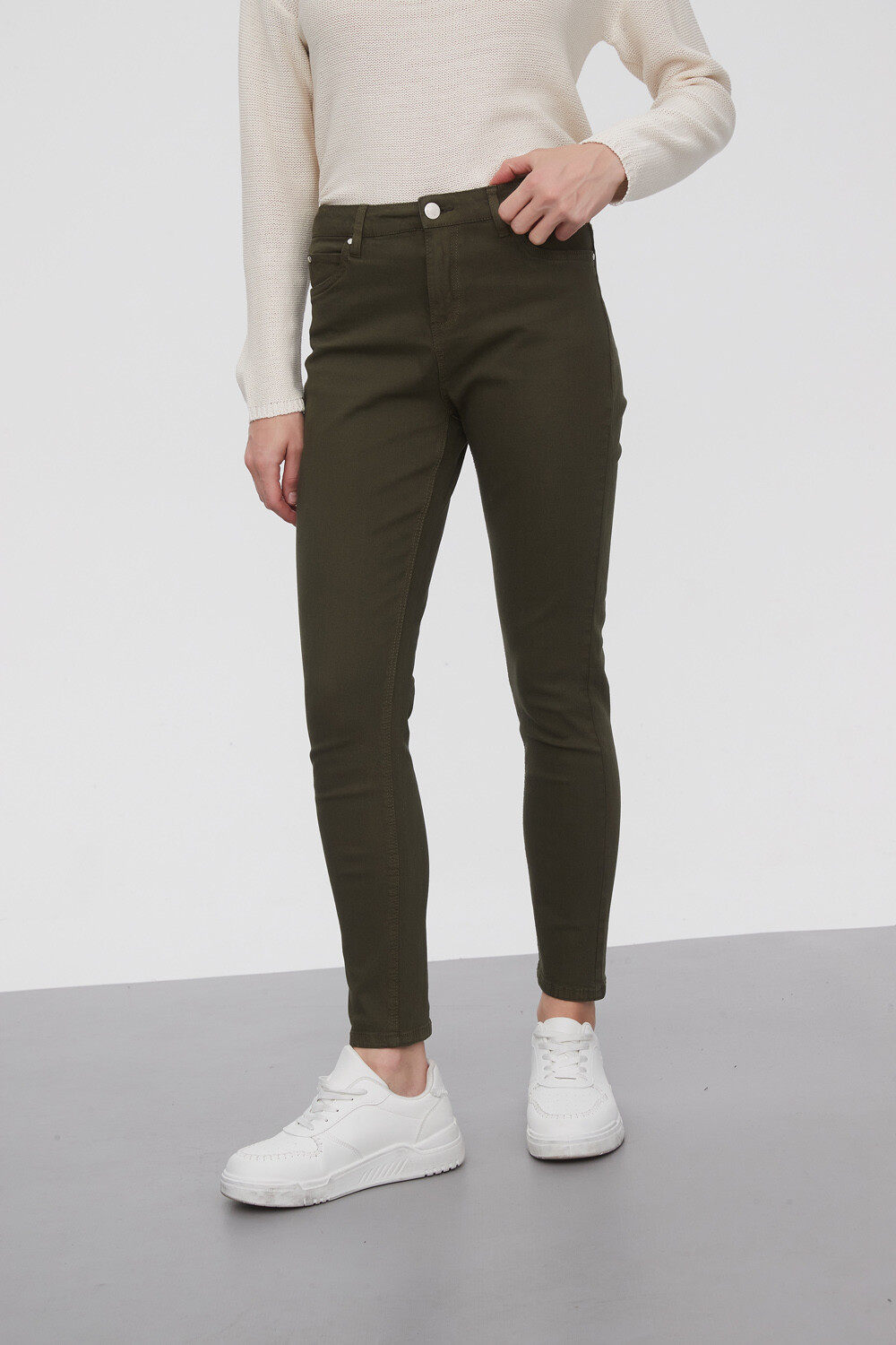 Pantalon Bardot Verde Oliva Oscuro
