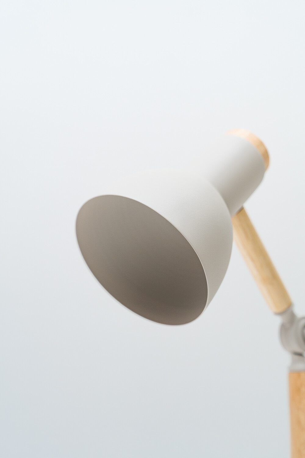 Lampara De Mesa Hiron Beige