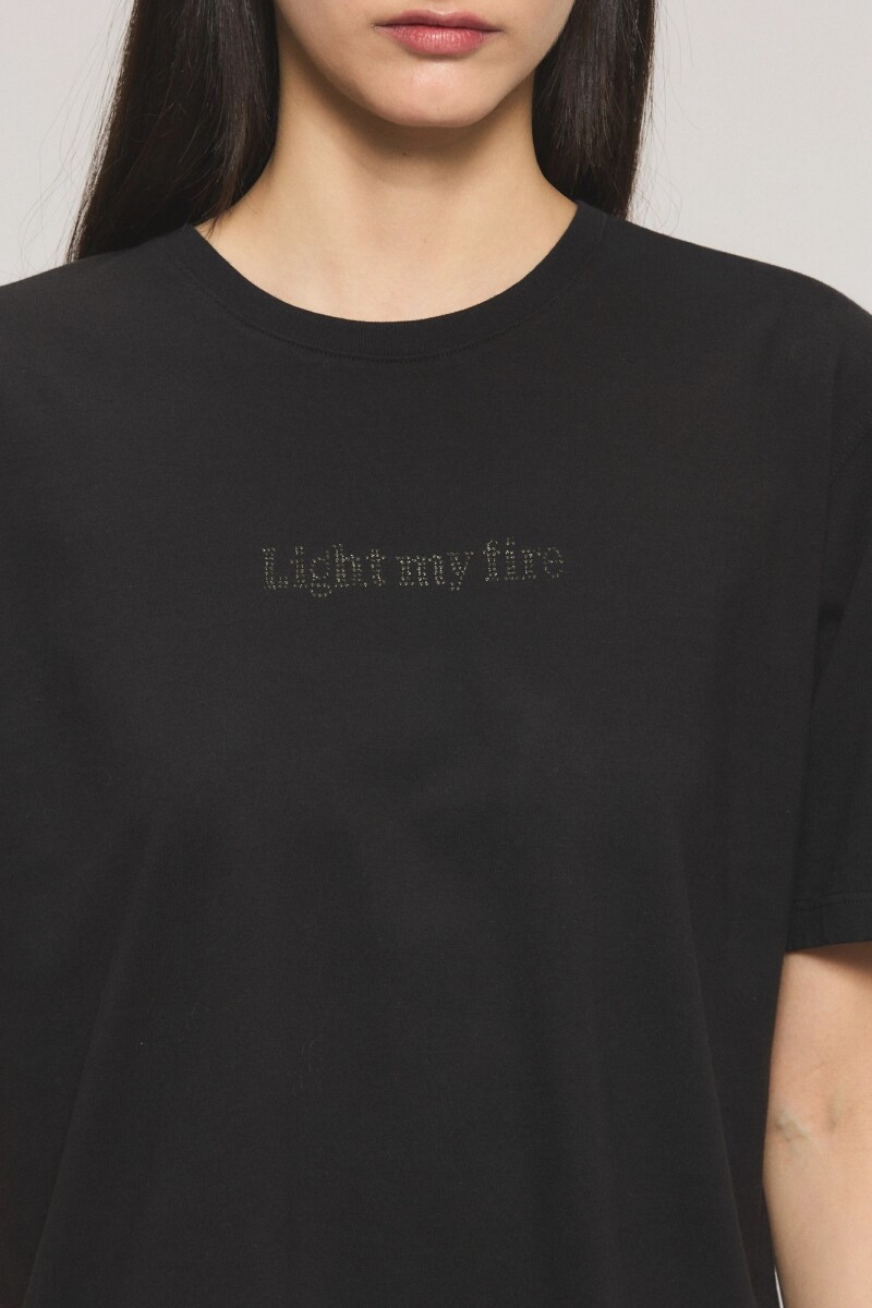 REMERA BOOTLIGHTER Negro