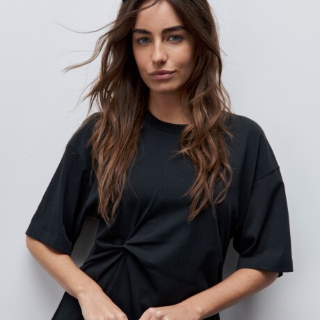 REMERA ELIA Negro