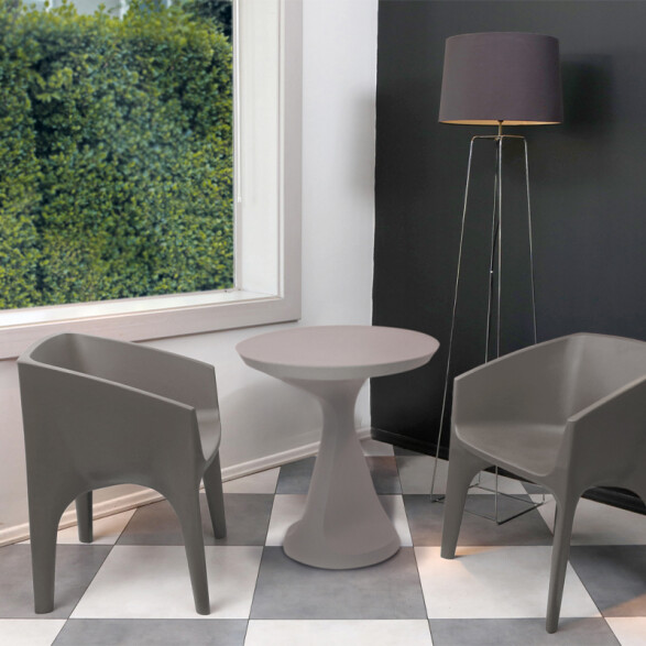 Sillón de polietileno "PACO" símil hormigón -TRAMONTINA TD0699