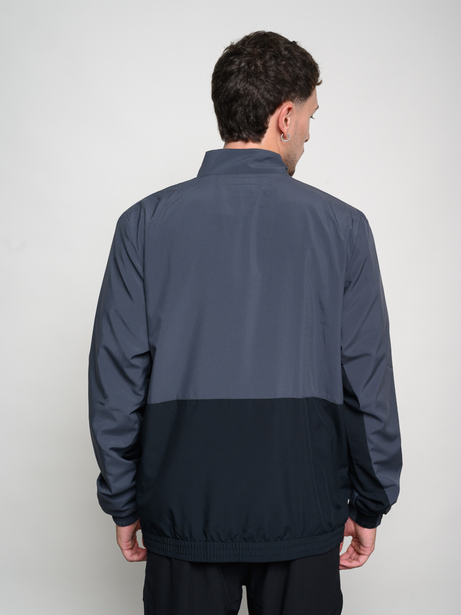 Campera Pro Hombre Umbro Hombre - 002 — Timeout