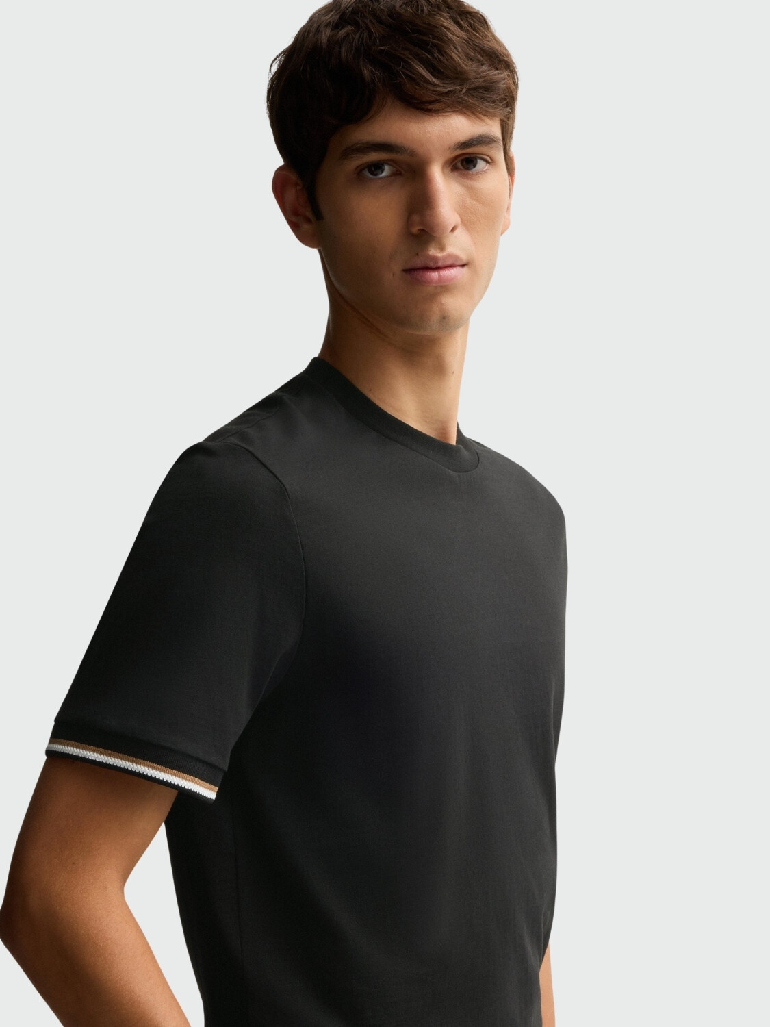 BOSS - Remera de algodón con rayas características en los puños, THOMPSON Negro