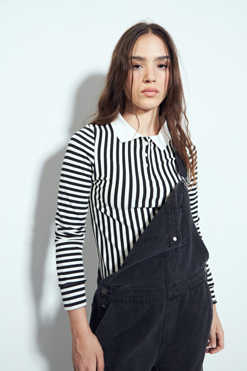 REMERA RUFINA Negro/Crudo
