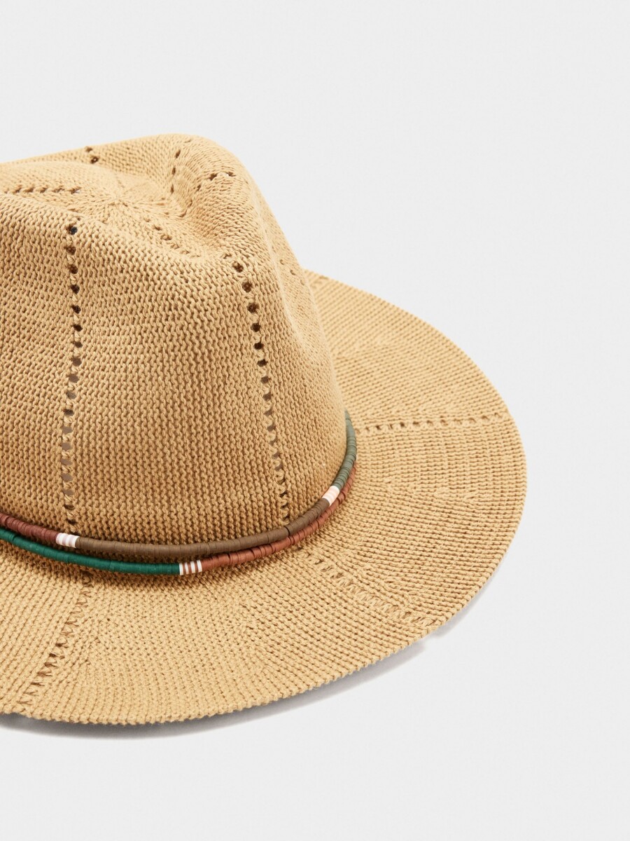 Sombrero De Punto Con Detalle De Cuentas multicolor