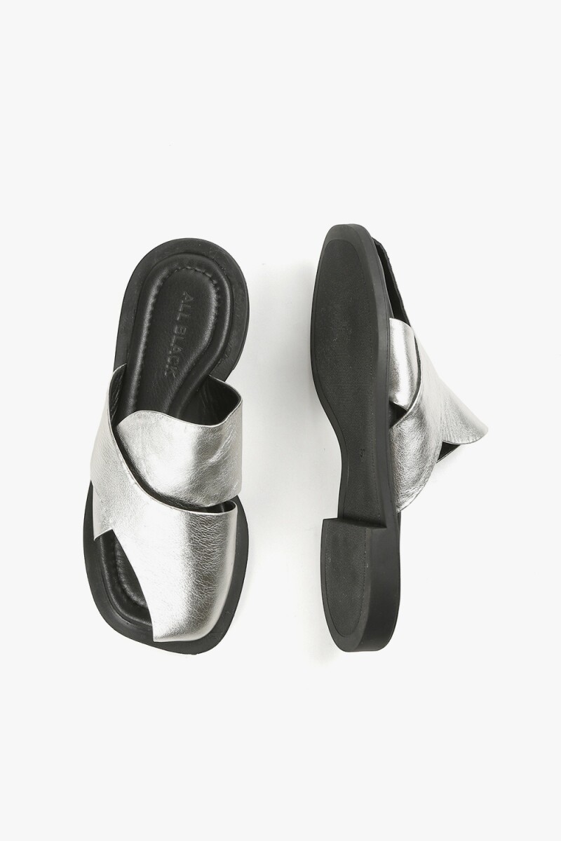 SANDALIA TOE SLIDE Plata