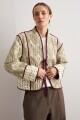 Chaqueta estampada capitoneada verde oliva