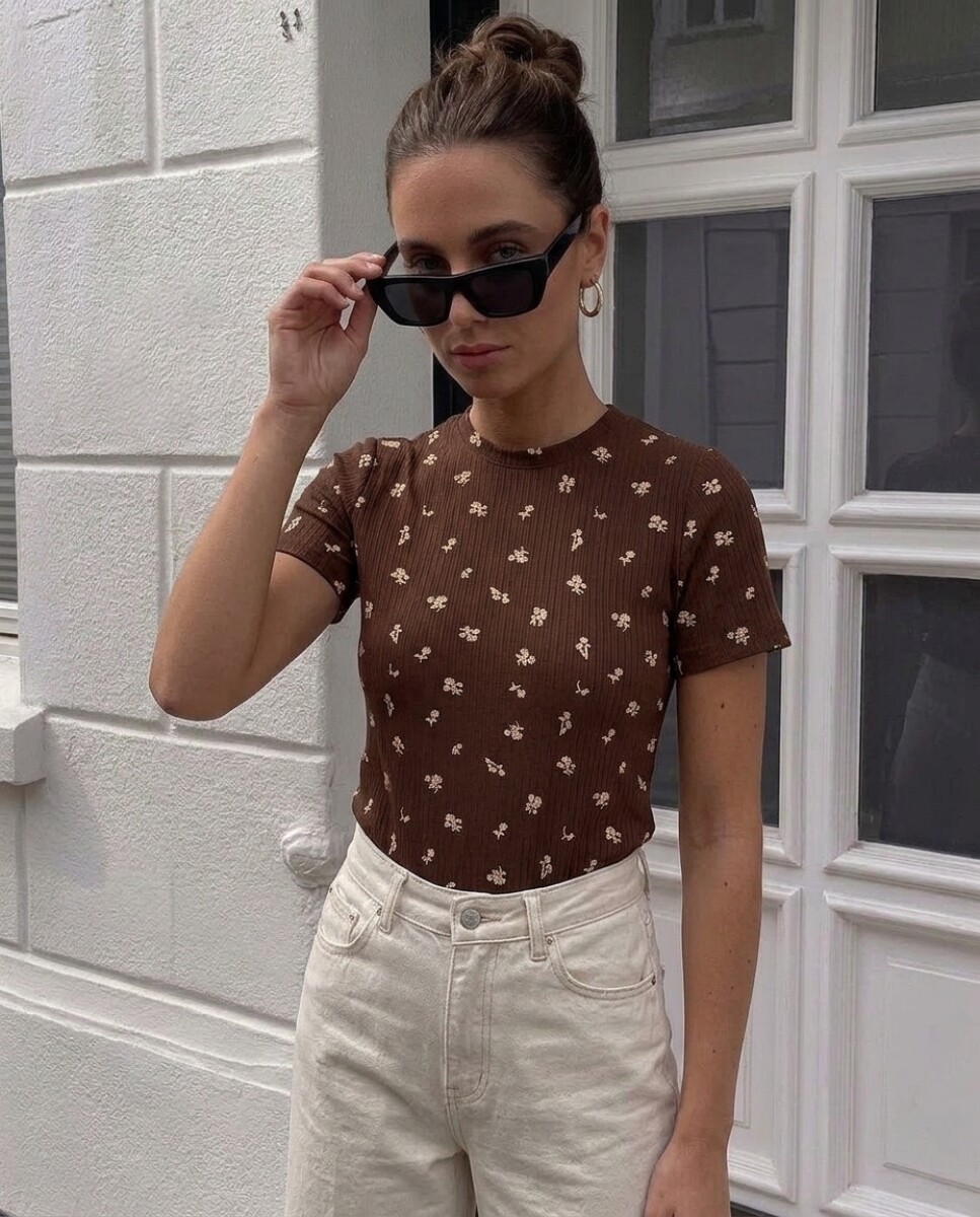 Remera Aurelia 