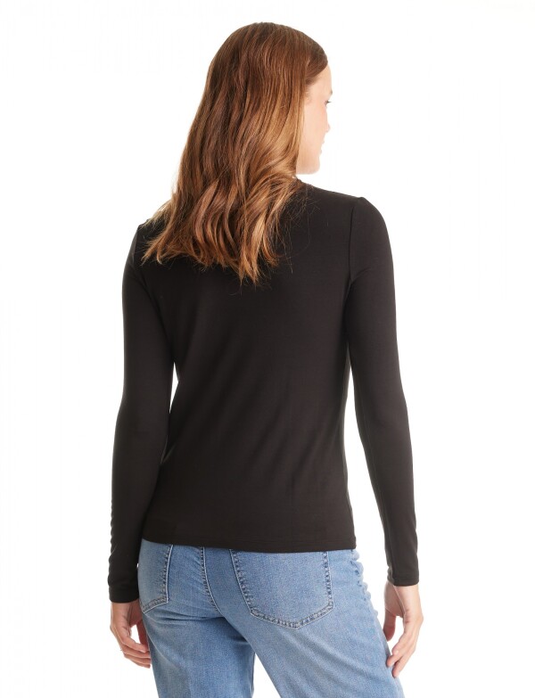 Remera Entrelazada NEGRO