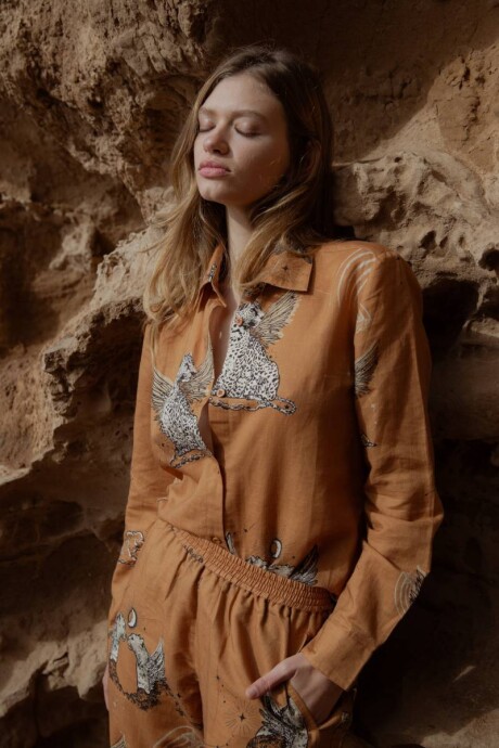 Camisa Astrology Almond Camisa Astrology Almond