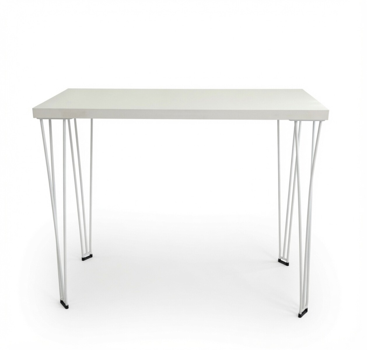 Aparador blanco con patas en metal - PRODUCTO CON DETALLES 