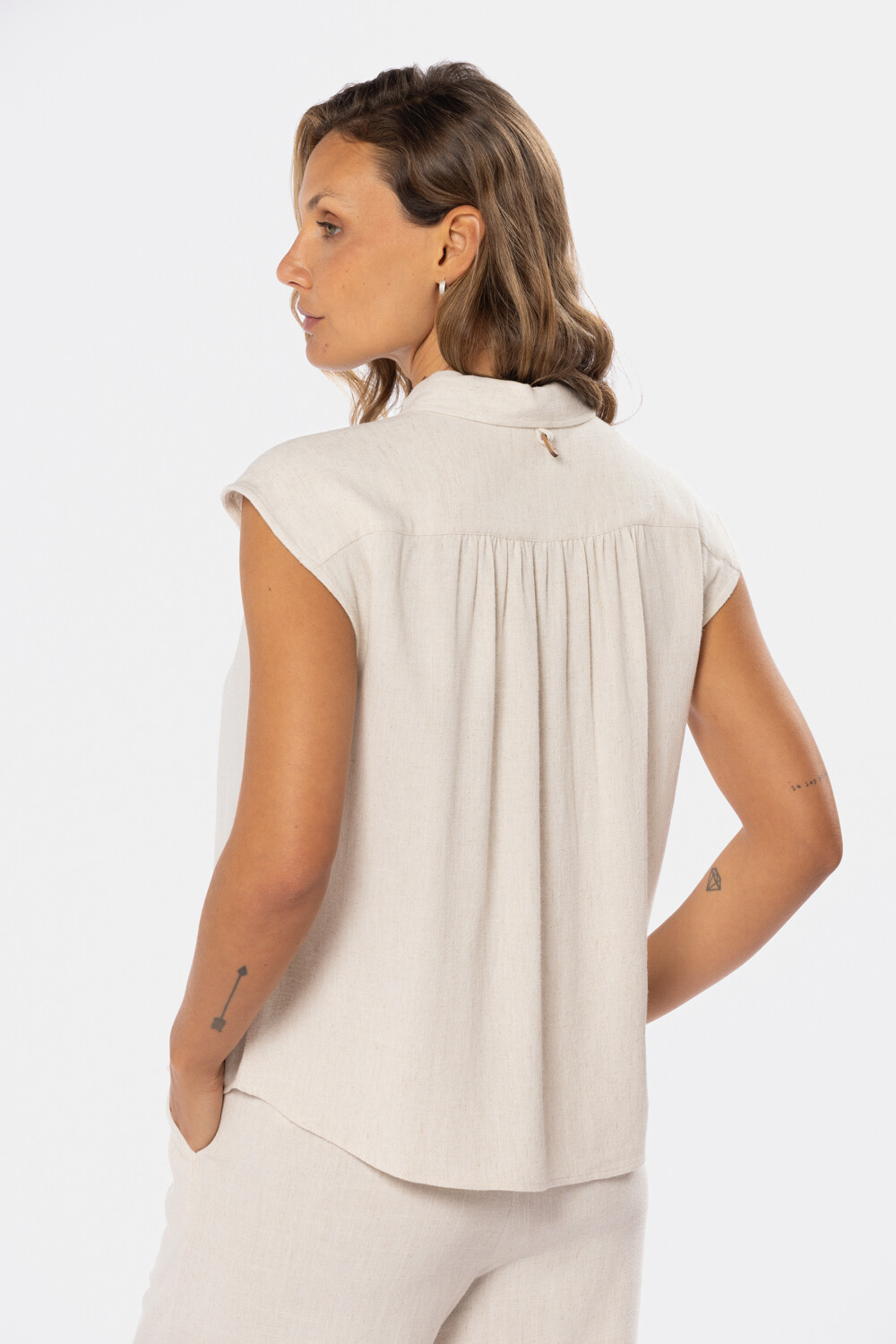 CAMISA DE LINO Beige
