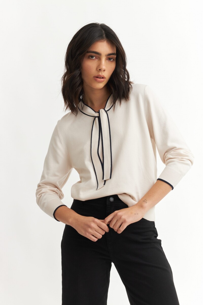 Sweater con corbatín CRUDO
