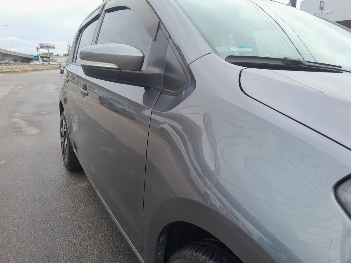 Volkswagen Up Move 1.0 Extra Full | Permuta / Financia Volkswagen Up Move 1.0 Extra Full | Permuta / Financia