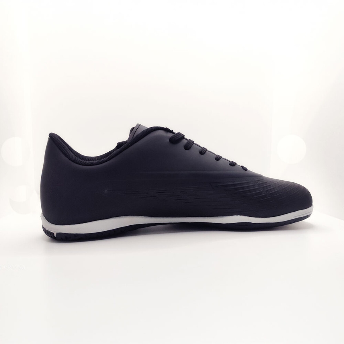 SUPREME INDOOR MEN NEGRO/ROJO - NEGRO/NEGRO 