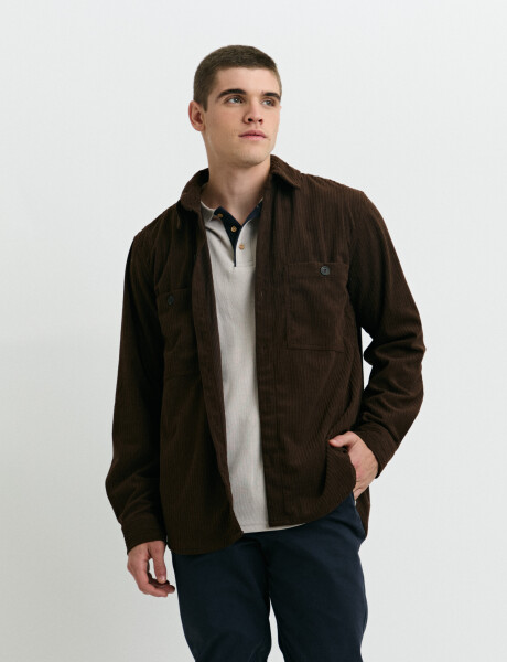300570 SOBRECAMISA HARRY Chocolate