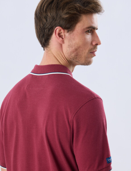 REMERA POLO LISA PIQUÉ Bordo Melange