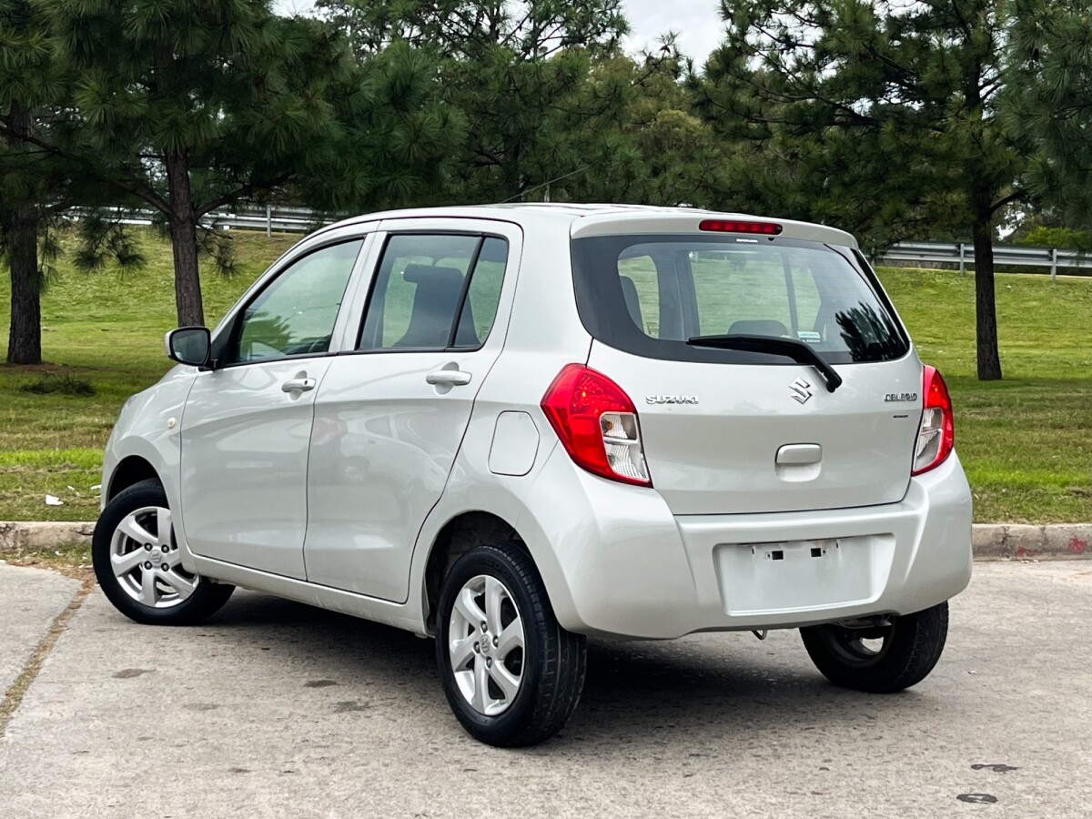 Suzuki Celerio GLX 1.0 Extra Full 2018 Suzuki Celerio GLX 1.0 Extra Full 2018