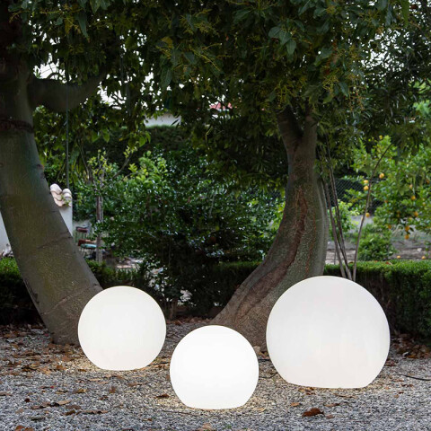 Globo lumínico LED solar RGBWW IP68 Ø40cm NW0006