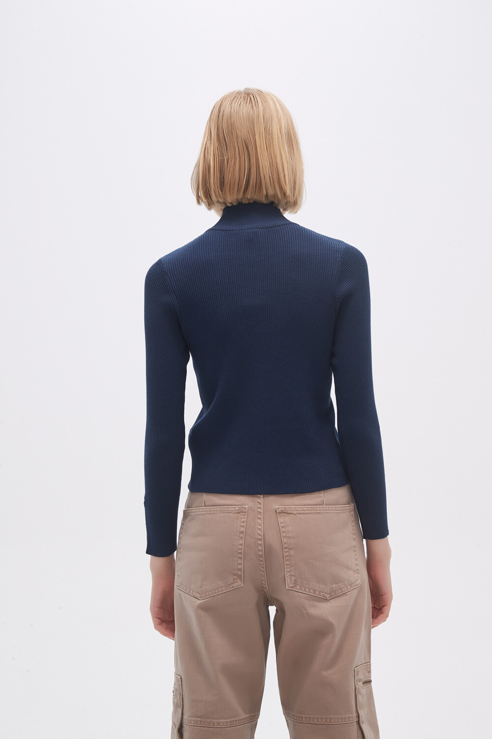Polera Tavi Azul Noche