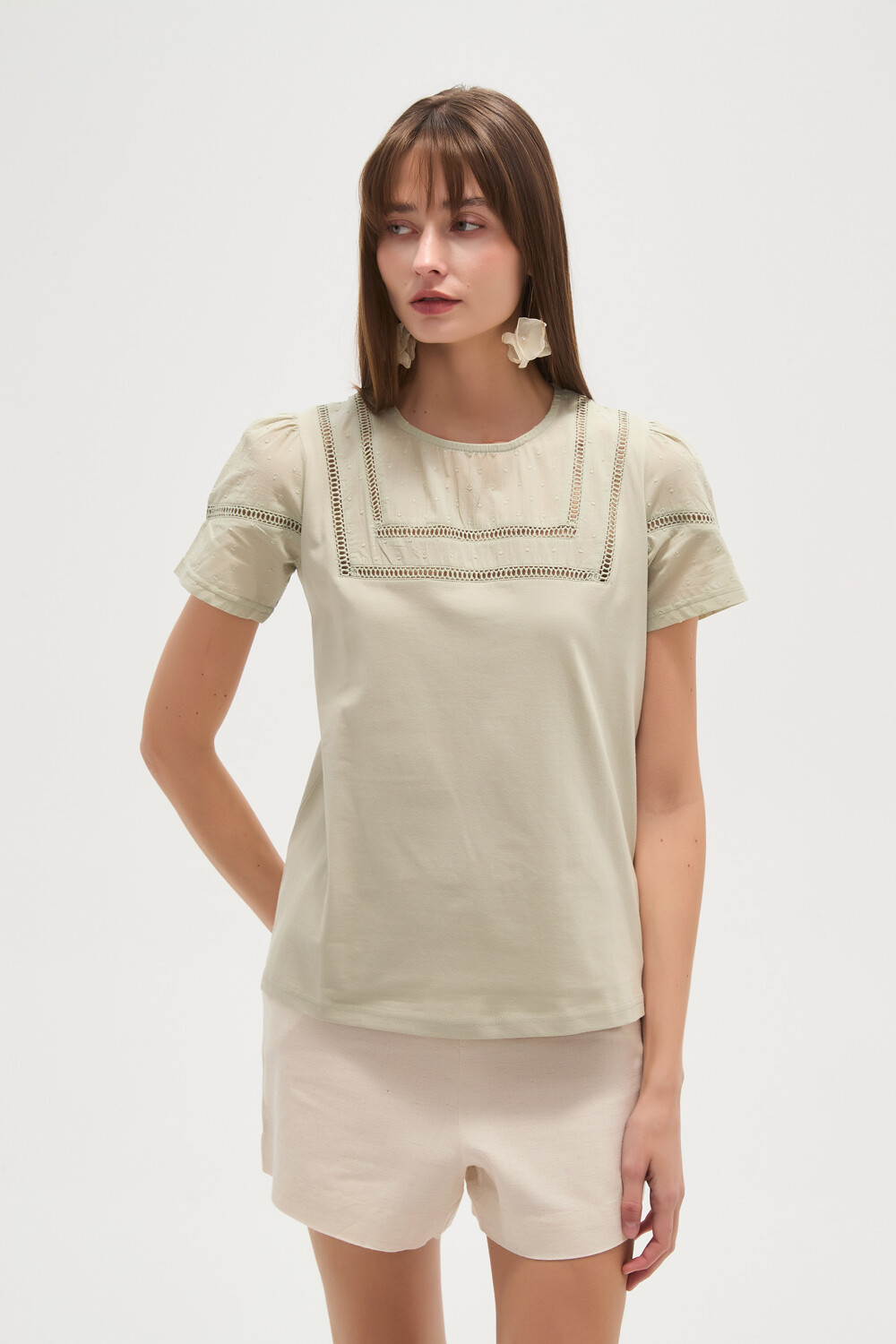 Remera Arboletes Verde Grisaceo