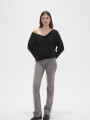 Sweater Uryth Negro