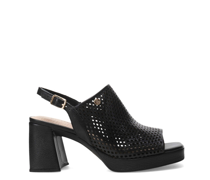 Sandalia con taco alto y plataforma Preto