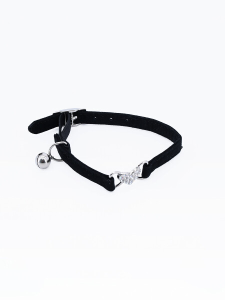 COLLAR CORAZÓN NEGRO