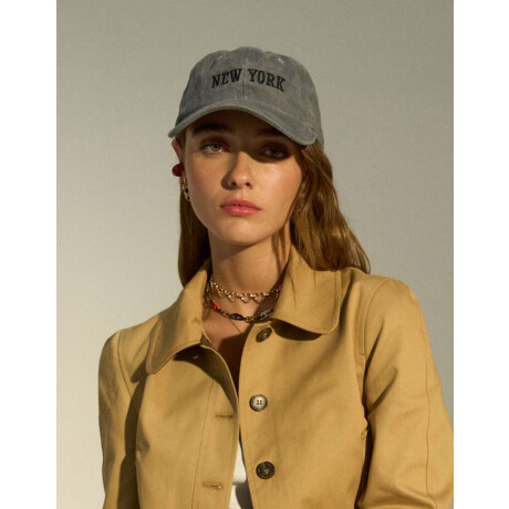 Gorra Canvas Bordada Gris Cemento