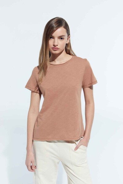 REMERA RELAX Camel