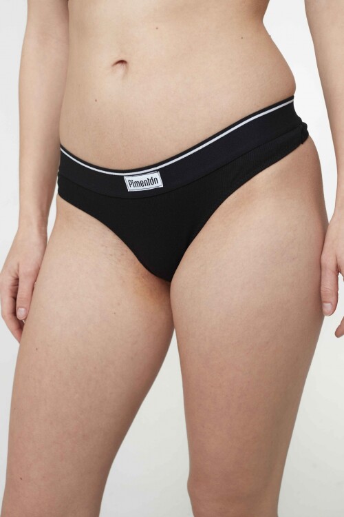Colaless Carola Negro