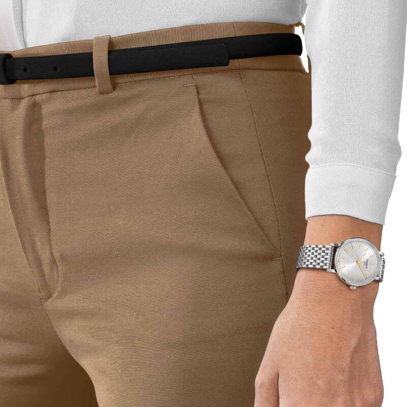 Reloj Tissot Everytime 34mm para mujer de acero T1432101101101 Reloj Tissot Everytime 34mm Para Mujer De Acero T1432101101101