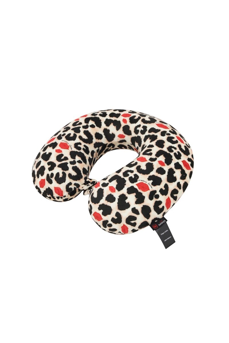 Set Almohada y Mascara Oreiro Rojo