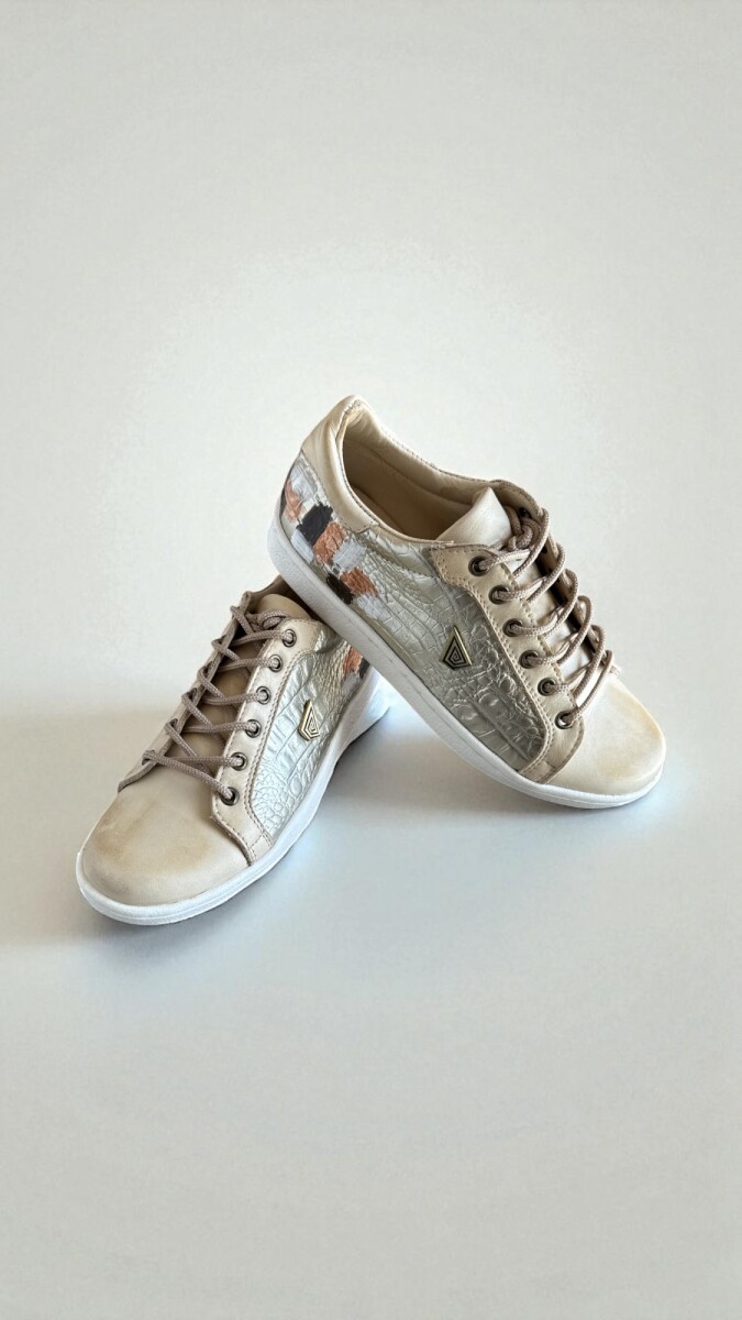 Sneakers Dasha Natu Y Dorado Con Arte 