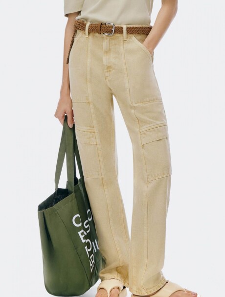 PANTALÓN CARGO RECTO BEIGE