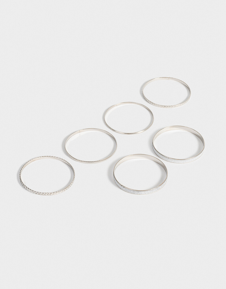 Set De Pulseras De Metal 